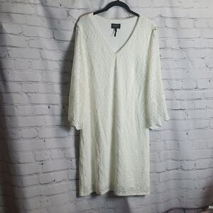 NWT Laundry By Design Large